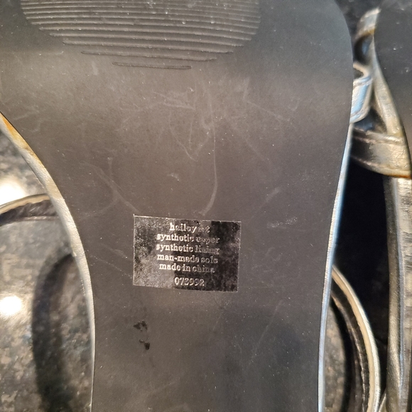 Kenneth Cole Unlisted silver 4 in. Jeweled heels - Picture 7 of 14